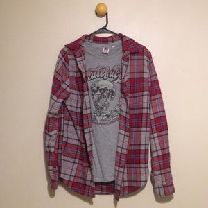 Grateful Dead tee and flannel